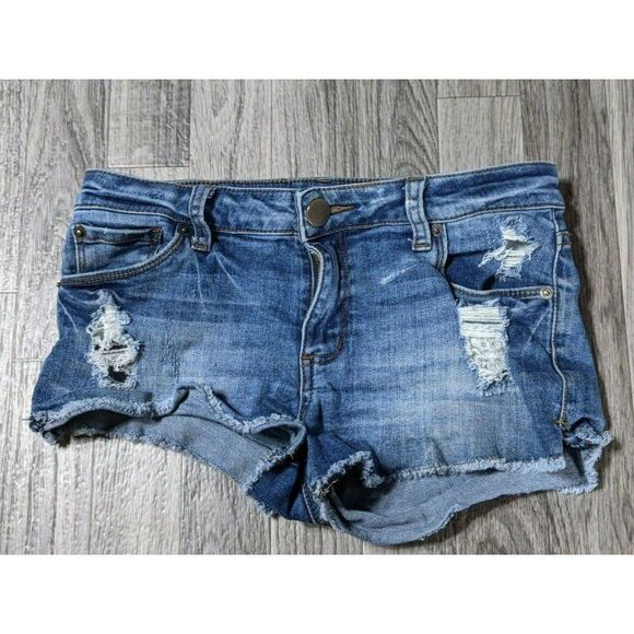(3/$27) STS Blue Fringe Distressed Jean Shorts - Picture 1 of 11